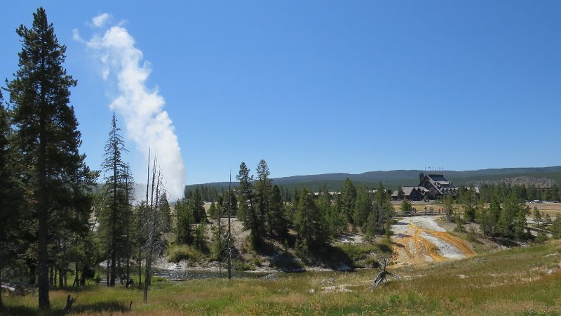 I (38) Old Faithfull - Upper Geyser Basin.JPG
